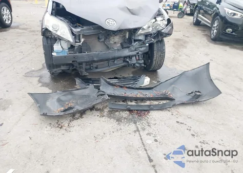 2013 Toyota Sienna Le V6 8 Passenger from USA, damaged, VIN 5TDKK3DC3DS365459